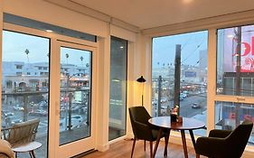 Dream Escape With Great Rooftop Views